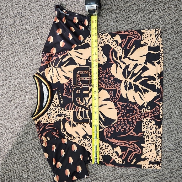 Farm Rio Top Size Medium - Picture 4 of 11